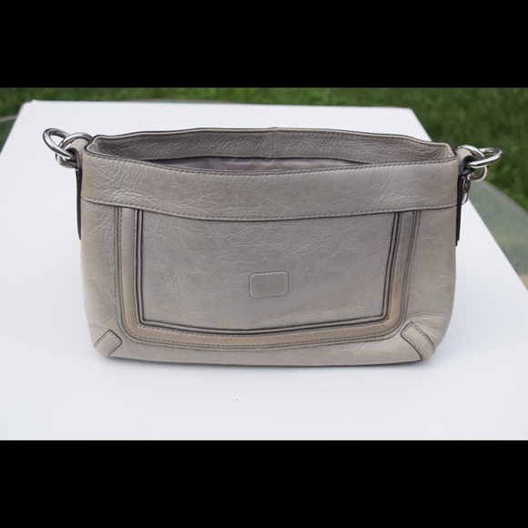 Banana republic leather shoulder bag - Picture 6 of 8